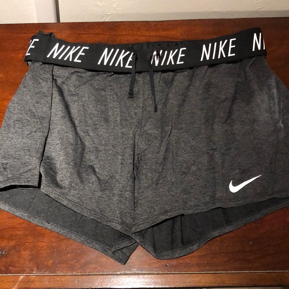 Nike grey shorts